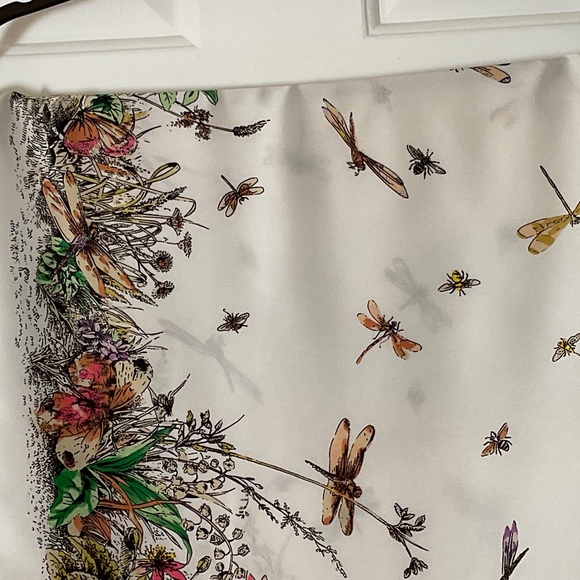 Silk Dragonfly Scarf - NWOT - Picture 12 of 12
